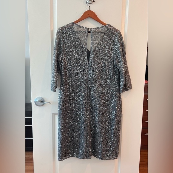 Kay Unger Grey Sparkle Jagged Edge Sheath Dress - Picture 9 of 16